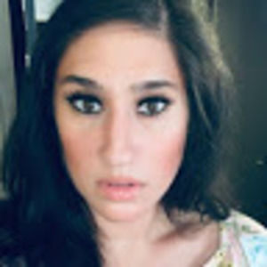 Meet your Posher, Abby